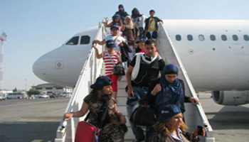 Les Tunisiens à létranger : Un retour commode et sans accrocs majeurs ! Les autorités tunisiennes sont en train de mettre les petits plats dans les grands pour faire du retour