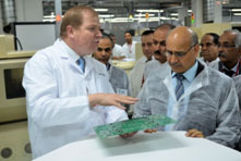 Tunisie : Chakhari inaugure lusine de TIS Circuits implantée à Ben Arous. Mohamed Lamine Chakhari