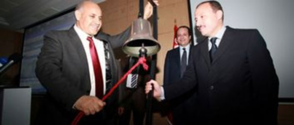 Tunisie : La cloche de la Bourse a sonné pour les AMS, où la demande dépasse 20 fois loffre ! La cloche de la Bourse de Tunis a sonnée jeudi 7 mai 2012