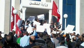 Les agents de l’OACA veulent dégager Qatar Airways du ciel tunisien ! Le mémorandum d’entente signé récemment entre l’Instance générale qatarie de l’aviation civile et l’Aviation Civile Tunisienne