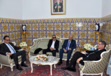 Tunis : Essid rencontre une délégation de Nidaâ Tounès comprenant Hafedh Caïd Essebsi