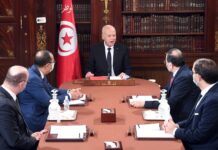 Kaïs Saïed reçoit d’anciens chefs de gouvernement