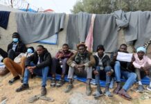 Des réfugiés en sit-in à Tunis revendiquent leur réinsertion dans d’autres pays