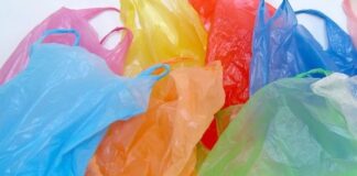 La Tunisie consomme annuellement environ 4,2 milliards de sacs en plastique