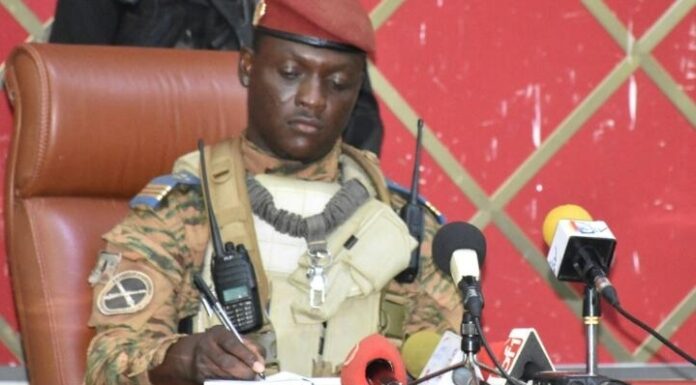 Burkina: Ibrahim Traoré affirme avoir déjoué une tentative de déstabilisation