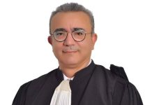 Le bâtonnier Hatem Mziou soutient un changement de l’équipe gouvernementale