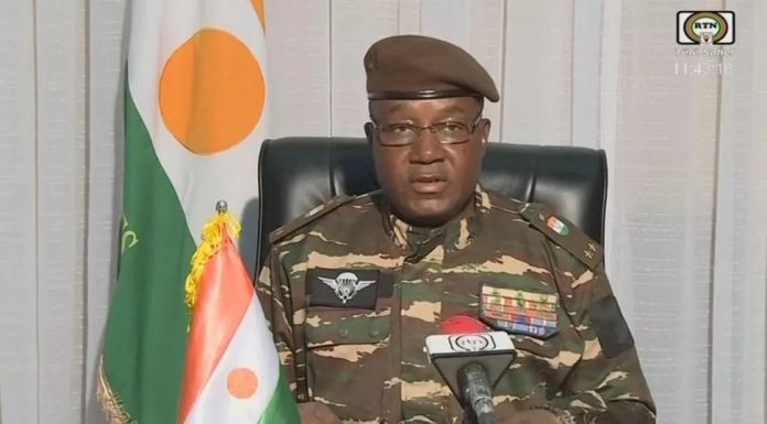 Après le Mali, le Niger rompt à son tour ses relations diplomatiques avec l’Ukraine
