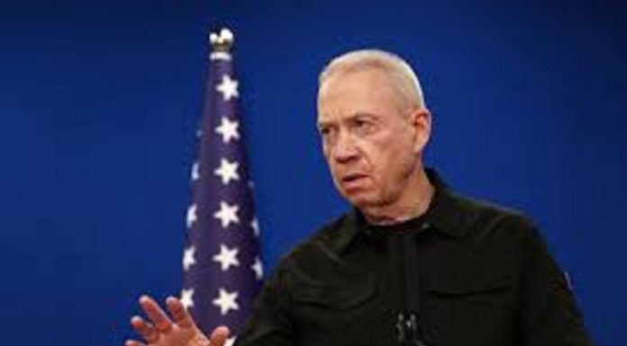 Gallant s’en prend à la divulgation publique des désaccords de Netanyahou avec l’administration Biden