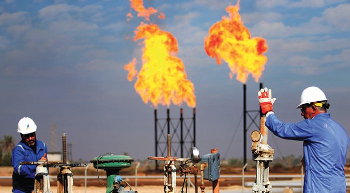 Algérie : Sonelgaz et TotalEnergies examinent les opportunités de coopération