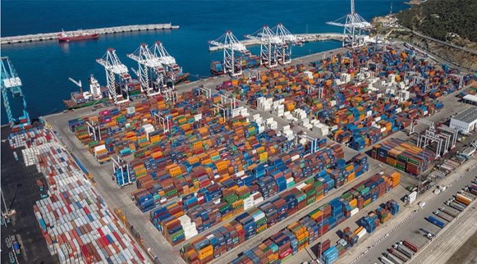 Maroc : Le port de Tanger Med dépasserait sa capacité de traitement des conteneurs
