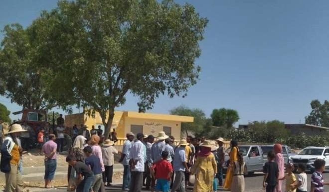 Des habitants d’Oueslatia protestent contre le manque d’eau potable