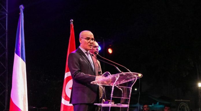 La Tunisie demande à la France de ne pas intervenir dans le processus électoral