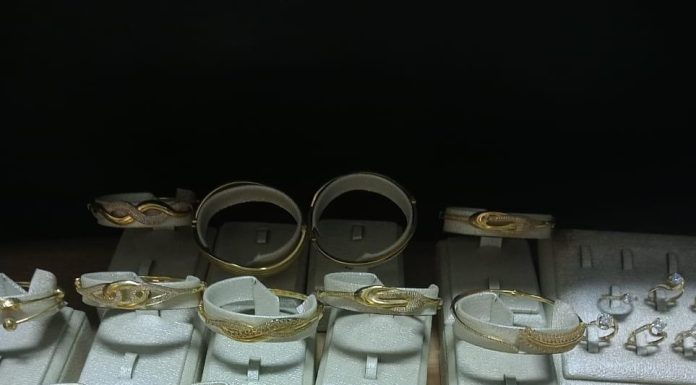 Douane : saisie de bijoux en or et de prêts à porter de contrebande, d’une valeur de 941 MDT