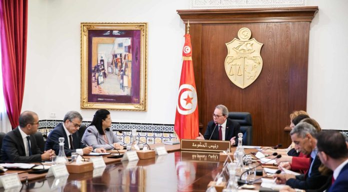 Hachani veut 300 bus nouveaux à 0,566 MDT l’unité, et 700 bus d’occasion