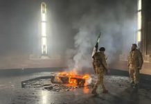 Syrie : le tombeau du père de Bachar al-Assad incendié