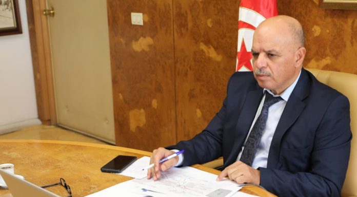 La Tunisie projette une libéralisation progressive du transport aérien