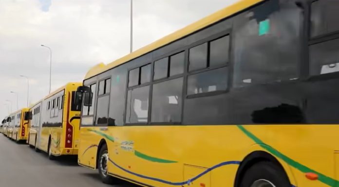 La Tunisie prend livraison d’un deuxième lot de bus de Chine