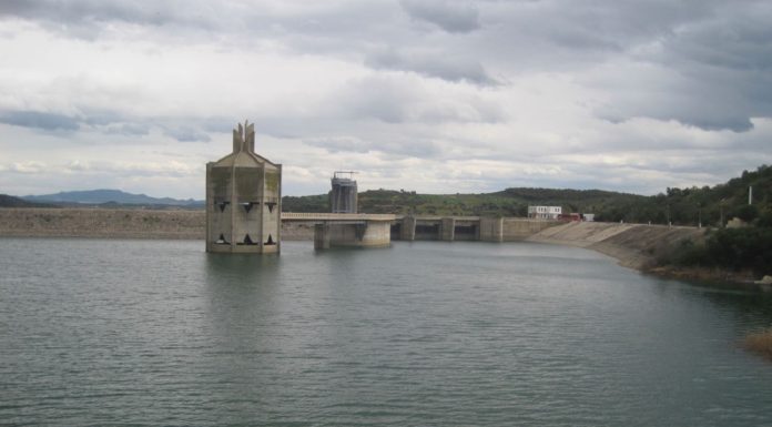 Les barrages dans le vert et sous meilleure gouvernance