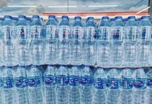 Saisie à Ben Arous de plus de 63 mille litres d’eau minérale stockés dans des conditions non conformes