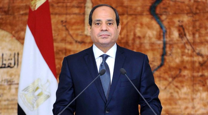Sissi exhorte Israël à renoncer à ses projets d’extension de son contrôle sur Gaza