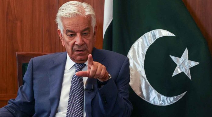 Le ministre pakistanais de la Défense appelle les USA à enlever Netanyahou et le traduire en justice