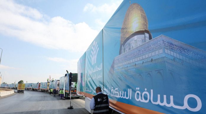 L’armée israélienne recommande de réduire le nombre de camions d’aide humanitaire à 200 par jour