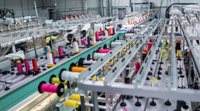 Le textile-habillement génère 9,5 MDT de recettes à l’exportation en 2025