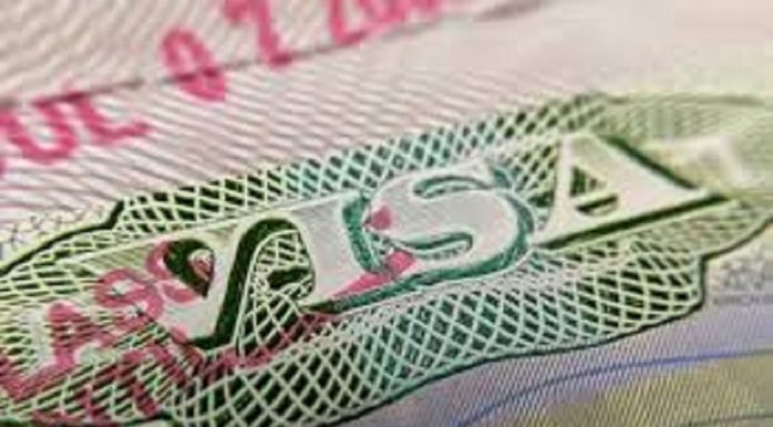Les États-Unis gèlent les procédures de visas pour 75 pays