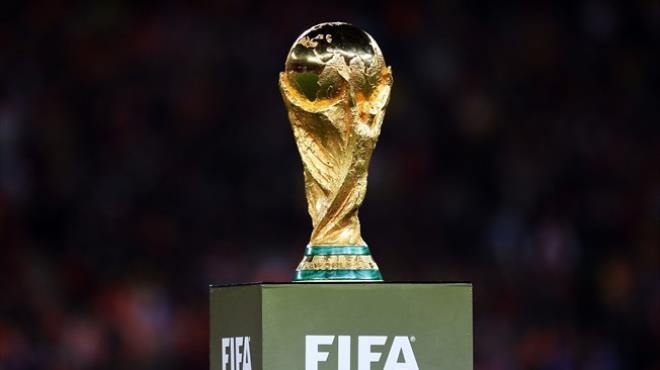 Mondial-2026 : le trophée de la Coupe du monde fait escale à Alger