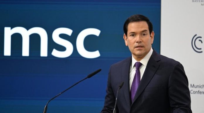 Rubio appelle une Europe « forte » à rejoindre le combat de Trump !