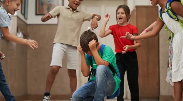 Un peu moins du 1/3 des élèves tunisiens exposés aux violences physiques, selon une étude