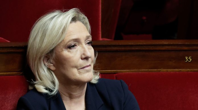 France : Cinq ans d’inéligibilité requis en appel contre Marine Le Pen