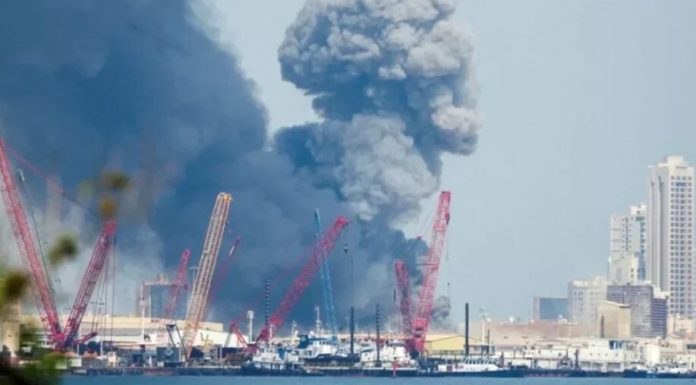 Des fortes explosions à Doha et Manama