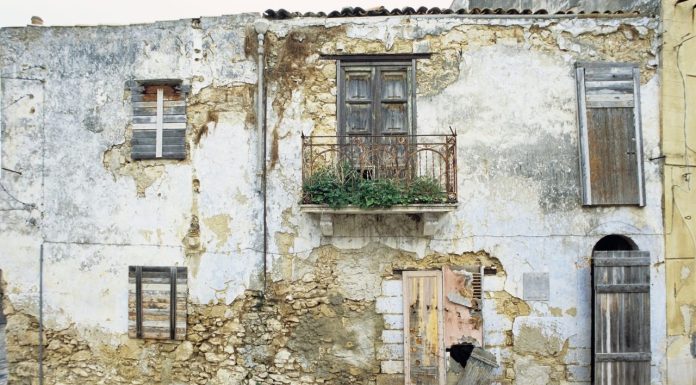 Sousse: Les propriétaires de bâtiments délabrés appelés à se conformer aux décisions