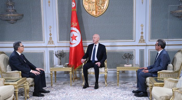 Saïed devant Bouderbala et Derbali : Patrie, indépendance et continuité de l’Etat