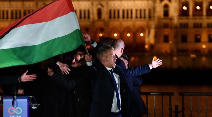 Hongrie : Viktor Orbán battu aux élections législatives