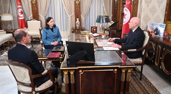 Saïed veut nouvelle loi des marchés publics