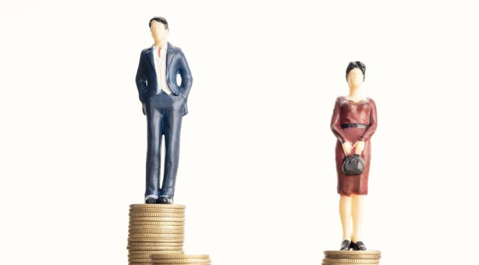 L’écart de revenus ébrèche l’égalité du genre et le droit à un logement décent
