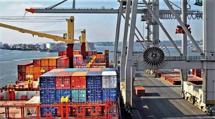 La Chine creuse le déficit, la France reste le premier excédent