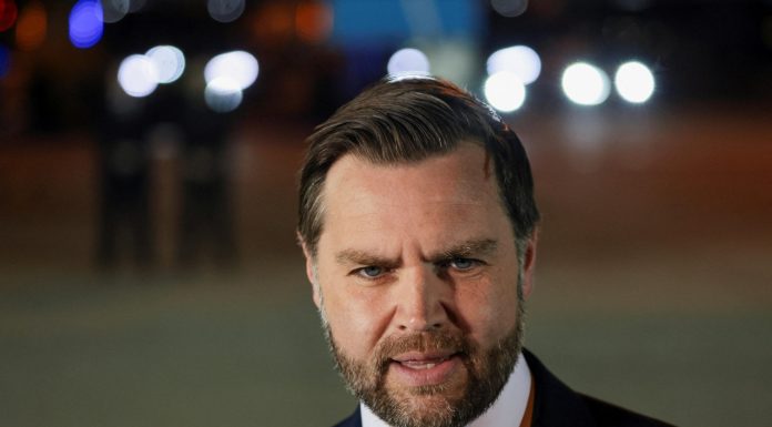 JD Vance : Les USA ne sont pas encore prêts concernant l’Iran, mais ils s’en approchent