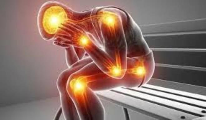 La douleur chronique diffuse est souvent le symptôme principal de la fibromyalgie