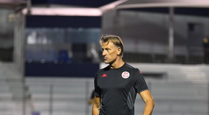 Hervé Renard appelle à « relever la tête » avant le choc face au Japon