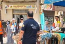 Tunis : la municipalité multiplie les contrôles contre l’occupation illégale des trottoirs