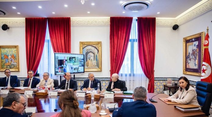 Le gouvernement au chevet des projets publics