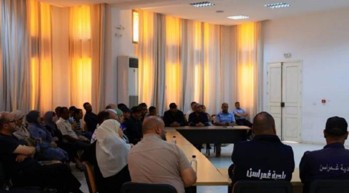 Tataouine : le gouverneur supervise le fonctionnement de la municipalité de Ghomrassen