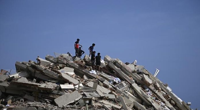 Séisme au Venezuela : Au moins 188 morts, les disparus activement recherchés