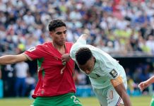 Mondial 2026 (quart de finale) : la France bat le Maroc (2-0) et file en demi-finale
