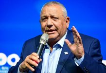 Eisenkot devance largement Netanyahu comme Premier ministre, selon un sondage