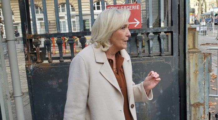 Marine Le Pen annonce qu’elle se porte « candidate à l’élection présidentielle »